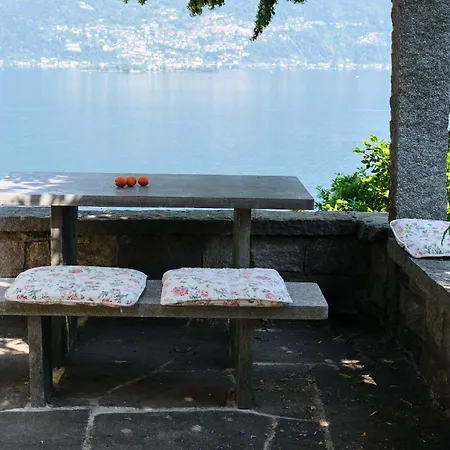 Casa Al Tiglio * Caviano